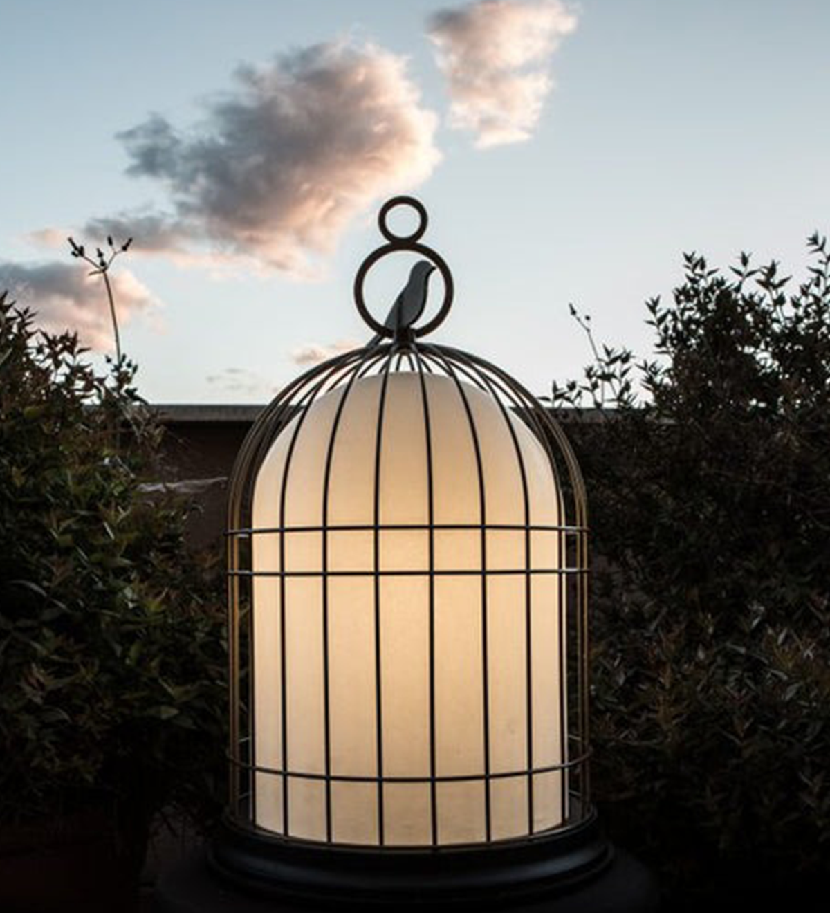 Freedom Outdoor Lamp