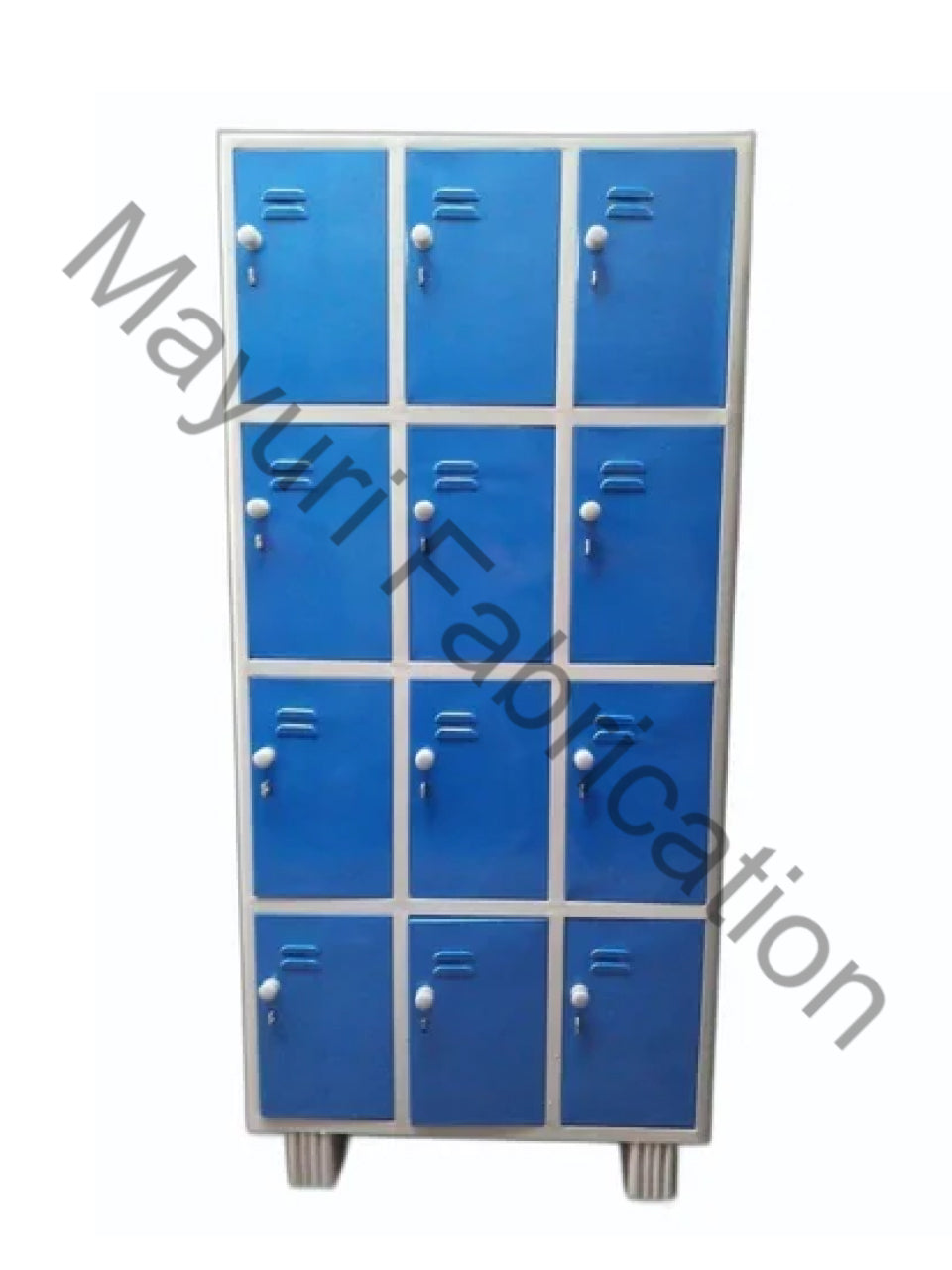 Metal Lockers 10