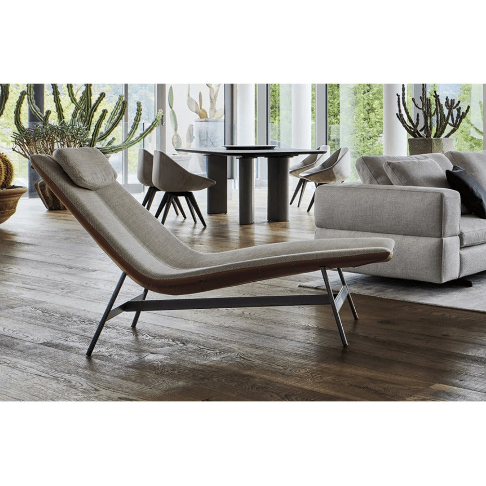 Alpilles Armchair