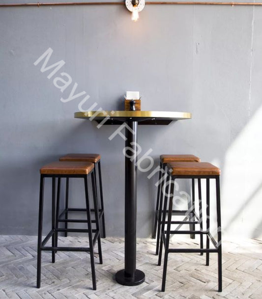 Bar Table 33