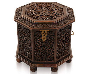 Boxes and Trunks CRV-BOX-004