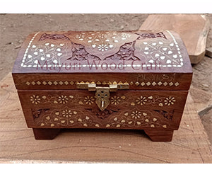 Boxes and Trunks CRV-BOX-033