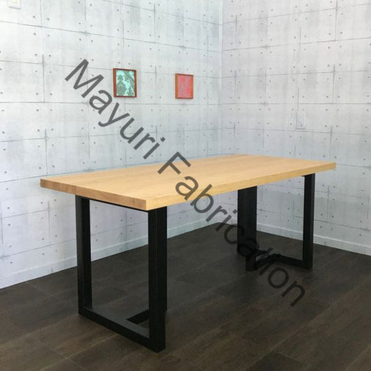 Dining Table 39